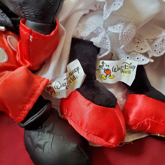 Bride and groom mickey and minnie plush - Picture 6 of 6